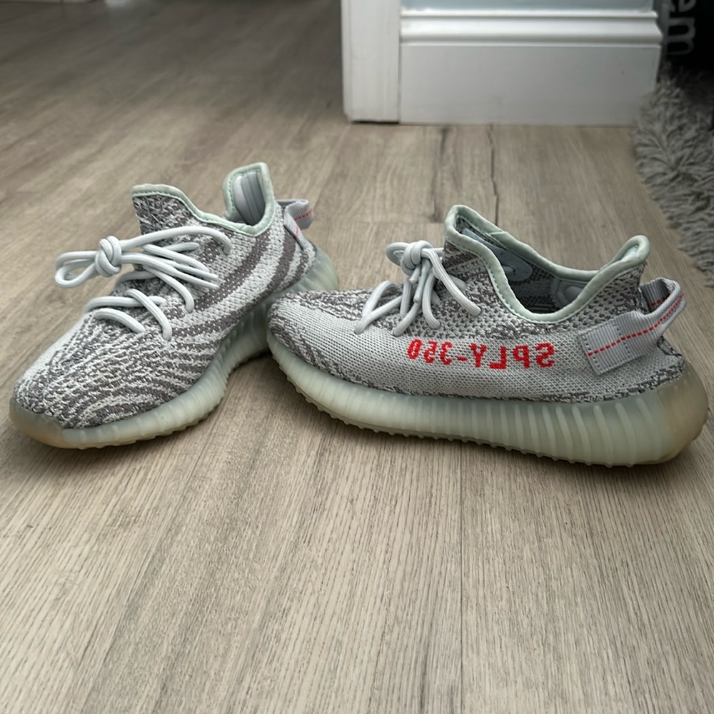 Yeezys ice blue/grey sneakers